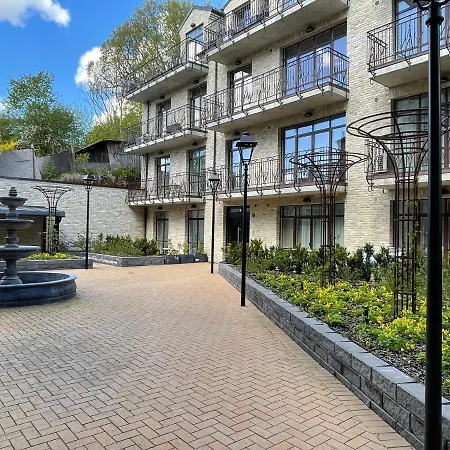 Art Uzupis In Center *