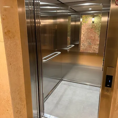 Art Uzupis In Center *